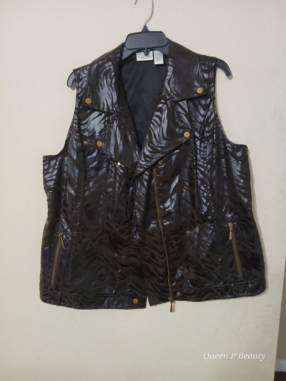 Chico's Zenergy Black Faux Leather Zebra Moto Vest